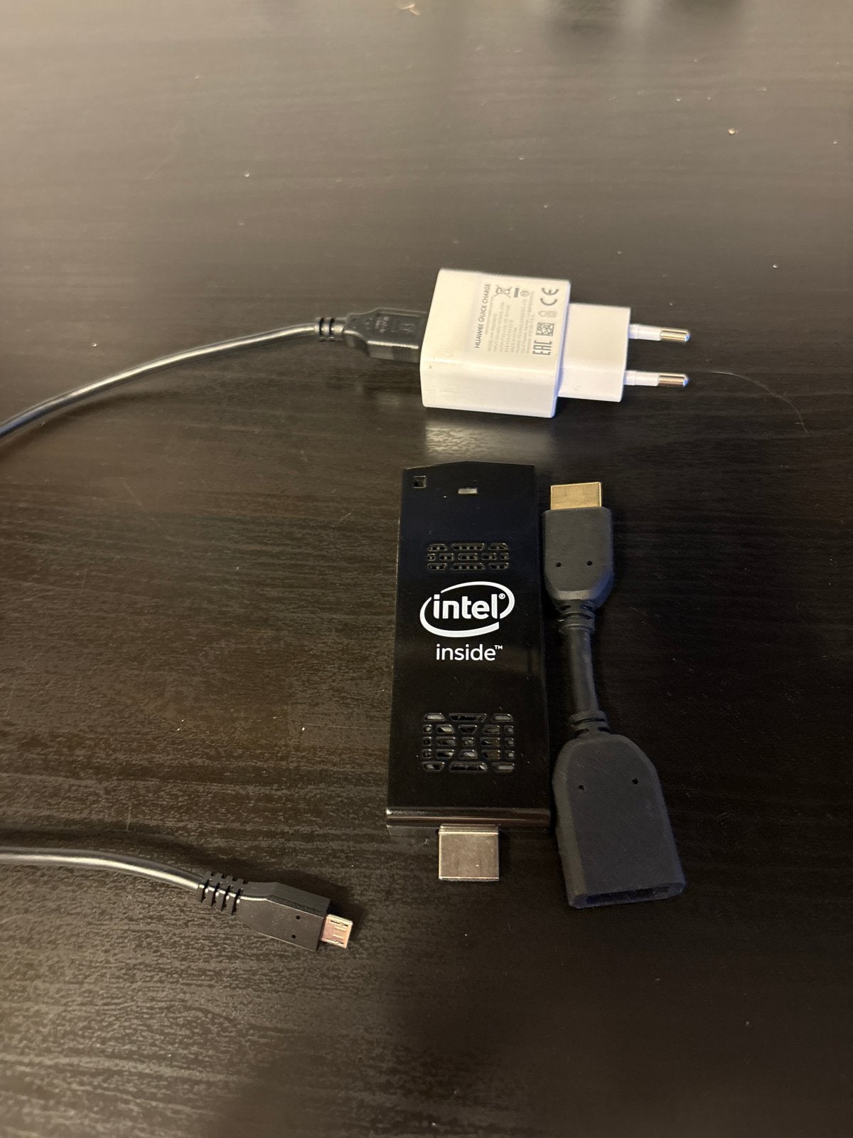 Intel Compute Stick 2GB RAM (geen OS), Computers en Software, Desktop Pc's, Ophalen, Gebruikt, Minder dan 4 GB