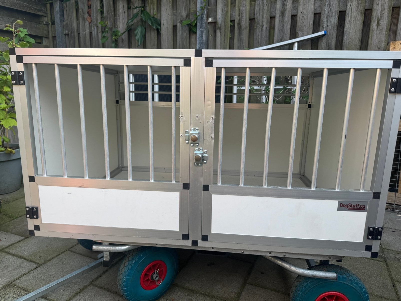 Nette hondentransport kennel, Dieren en Toebehoren, Ophalen, Hondenkennel, 110 cm of meer, Minder dan 65 cm