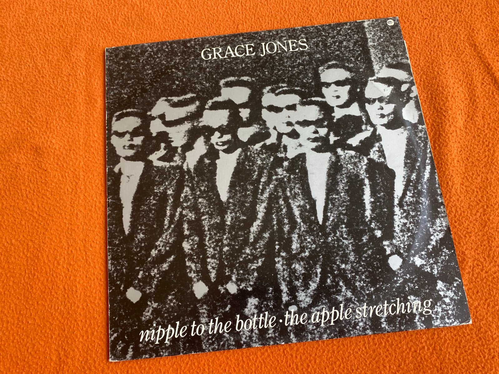 Grace Jones, Ophalen of Verzenden, Zo goed als nieuw, 12 inch