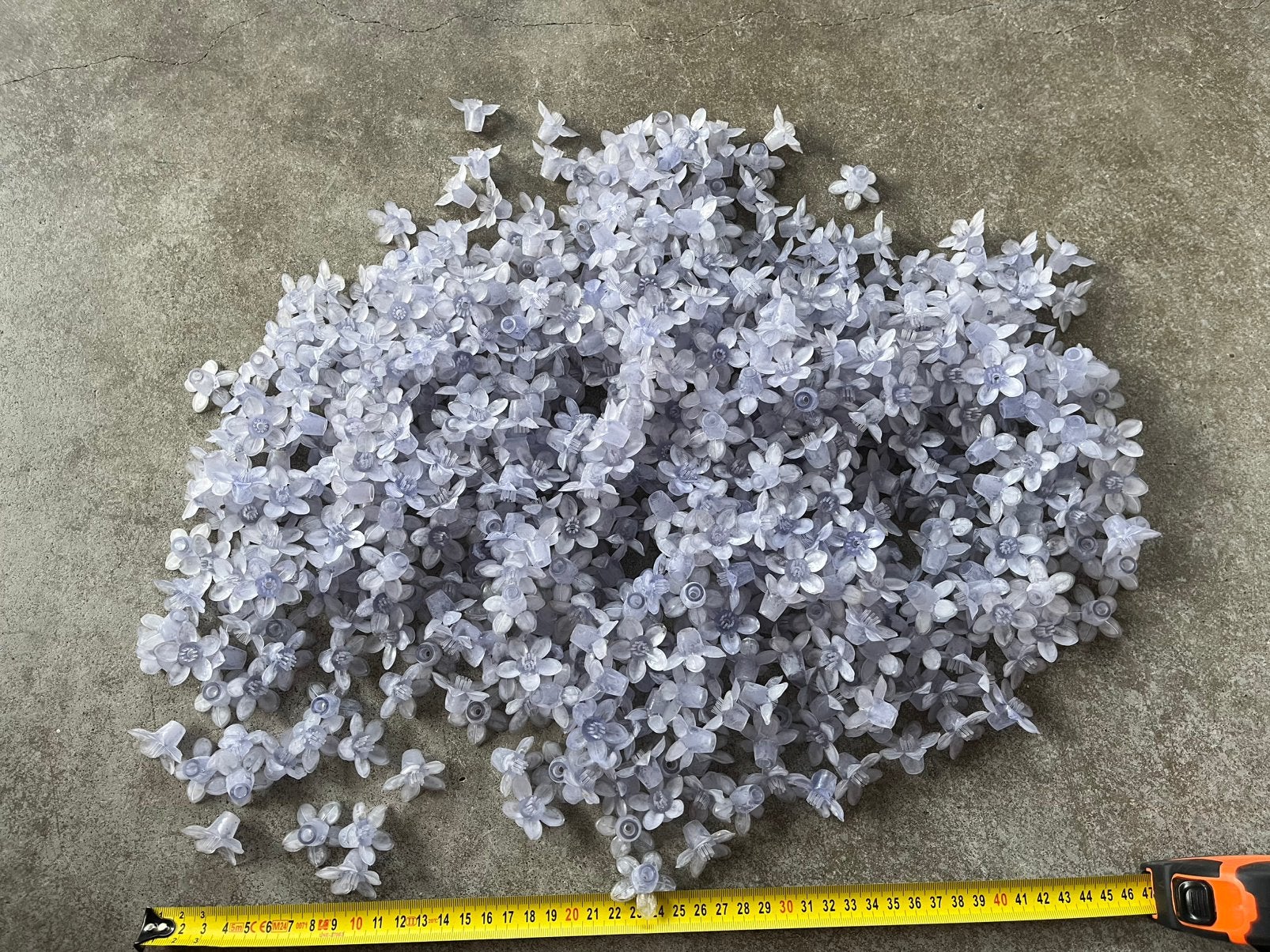Plastic bloemen, Ophalen of Verzenden, Gebruikt, Kunststof, Knutselmateriaal