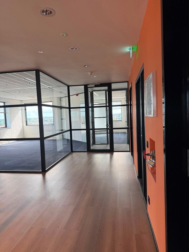 Serviced kantoorruimtes te huur | Direct beschikbaar, 36 m², Huur, Bedrijfsruimte