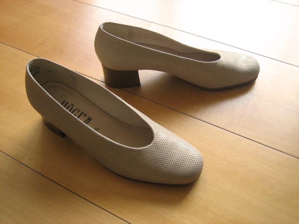 Feestelijk beige-goud leren pumps HÖGL Softline 5,5 snazzeys, Verzenden, Beige, Nieuw, Högl