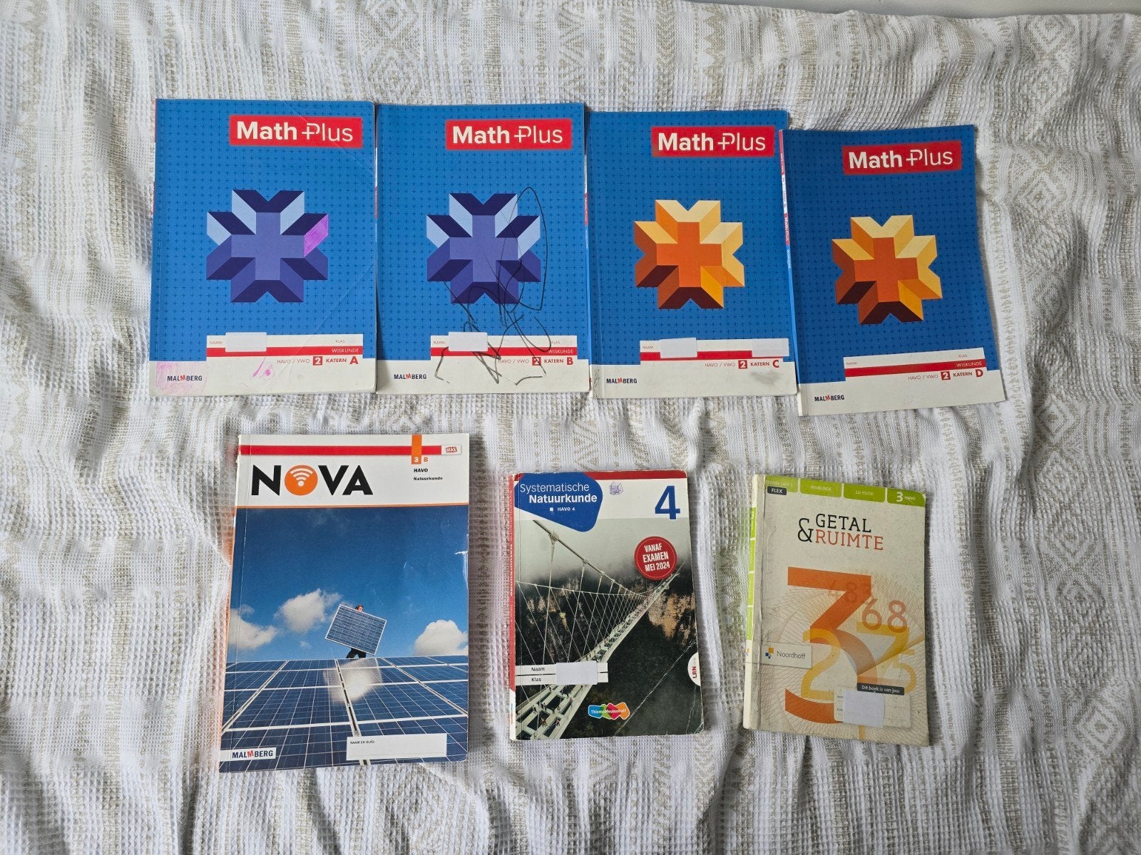 Schoolboeken Wiskunde & Natuurkunde HAVO/VWO – Math Plus, Boeken, Ophalen of Verzenden, Zo goed als nieuw, HAVO, Natuurkunde