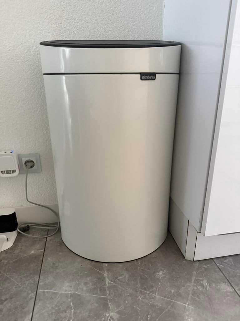 Brabantia Bo Touch Bin 3x11L - Nieuwstaat, Ophalen of Verzenden, Zo goed als nieuw, 30 tot 40 liter, Metaal