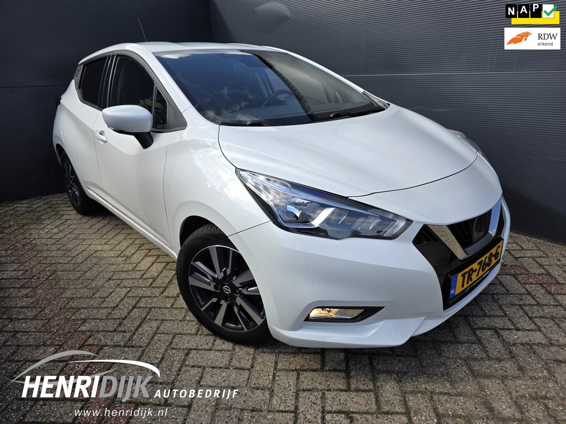 Nissan Micra 0.9 IG-T N-Connecta Navi / Camera / Cruise / DA, Auto's, Voorwielaandrijving, 898 cc, Stof, 525 kg