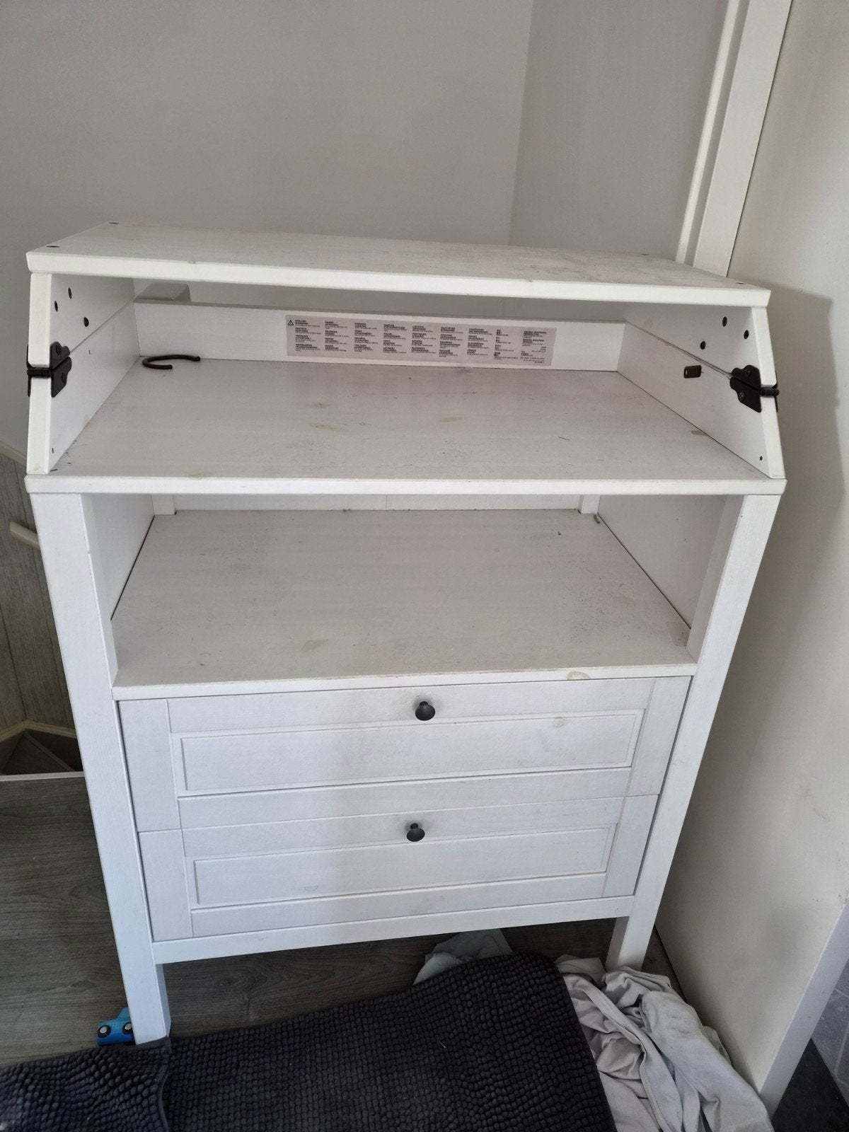 gratis Witte commode met lades, Ophalen, Gebruikt, 50 tot 70 cm, 75 tot 100 cm