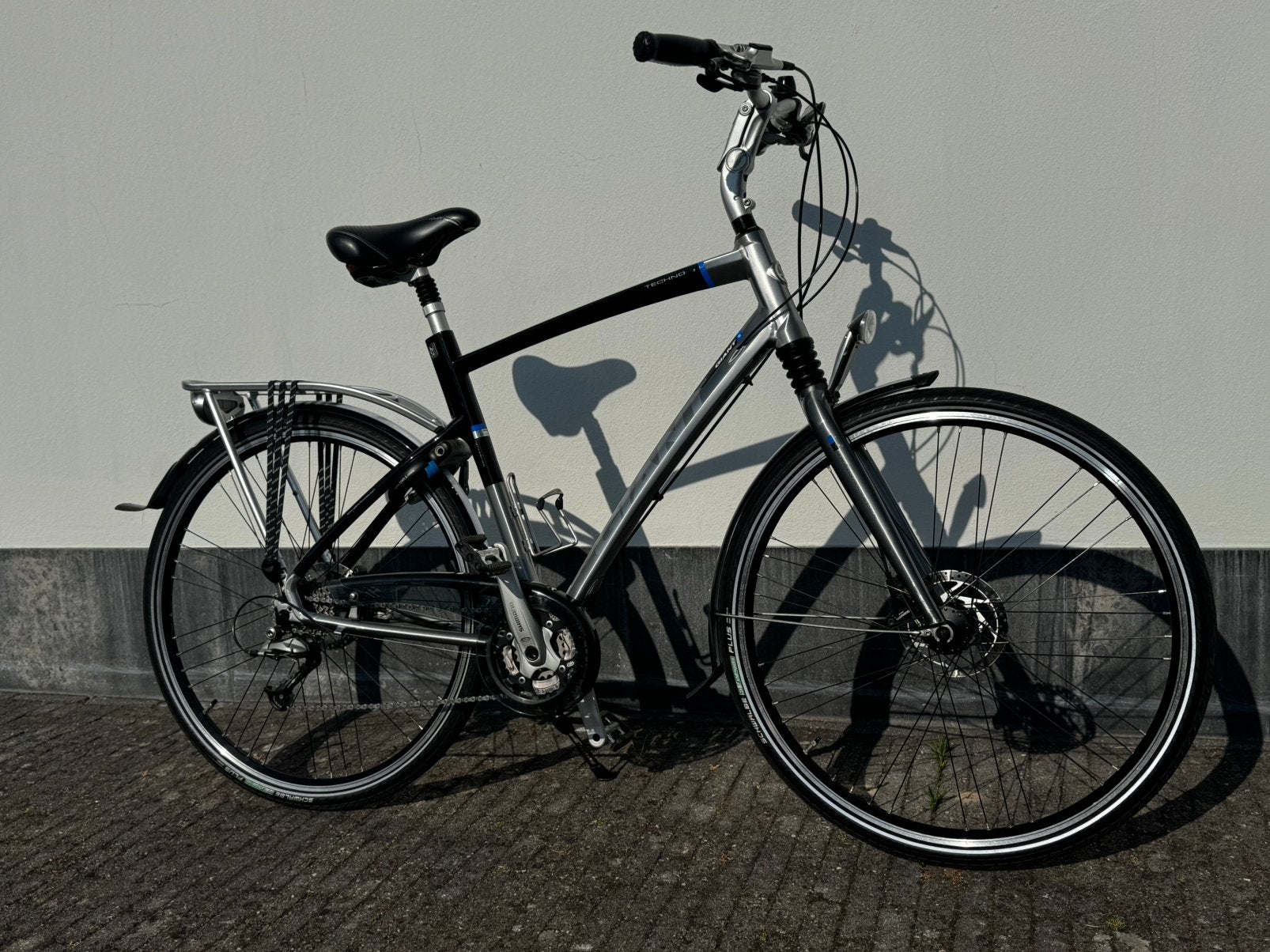 Giant Techno RS 2 Carbon, Ophalen, 28 inch, Gebruikt, Vering
