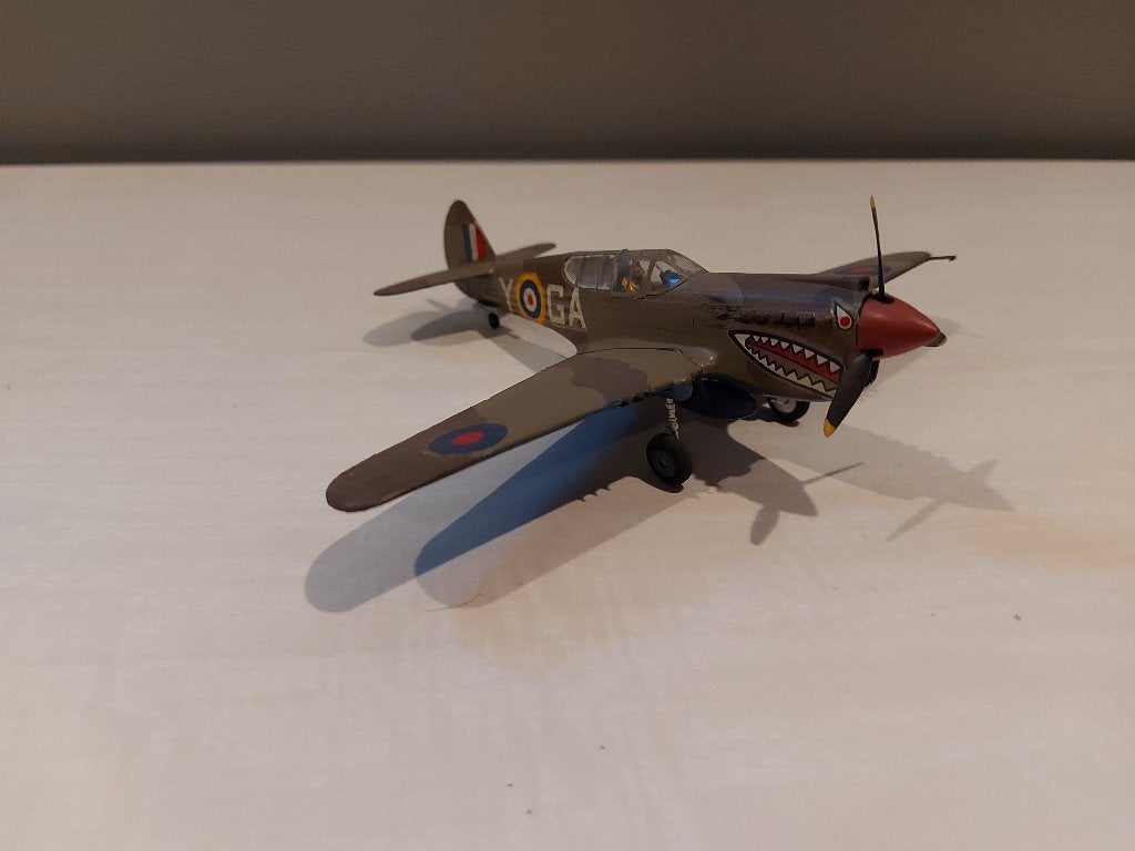 Plastic model van een Curtiss P-40 Warhawk schaal 1/72 (M51), Ophalen of Verzenden, Gebruikt, Schaalmodel
