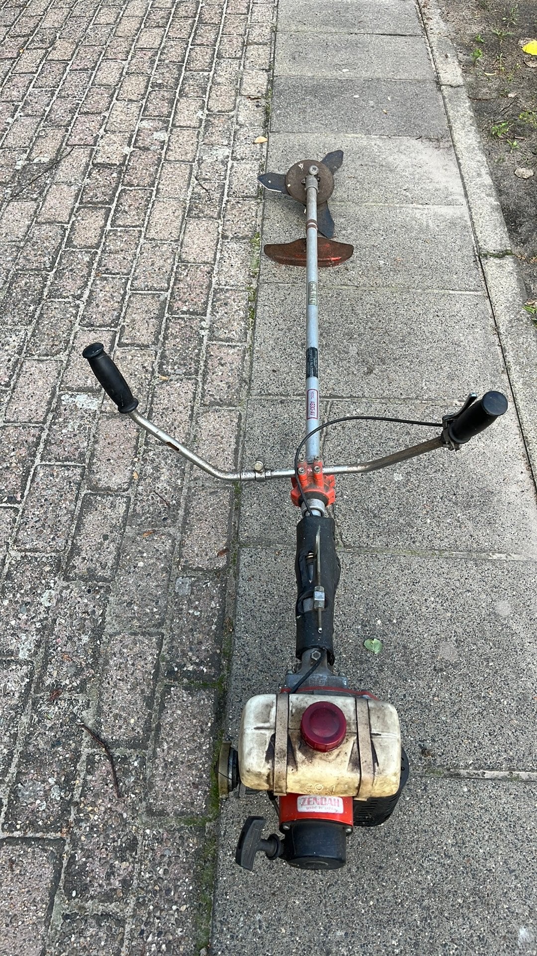 Benzine bosmaaier Zenoah, Tuin en Terras, Ophalen, Gebruikt, 30 tot 50 cm, Benzine