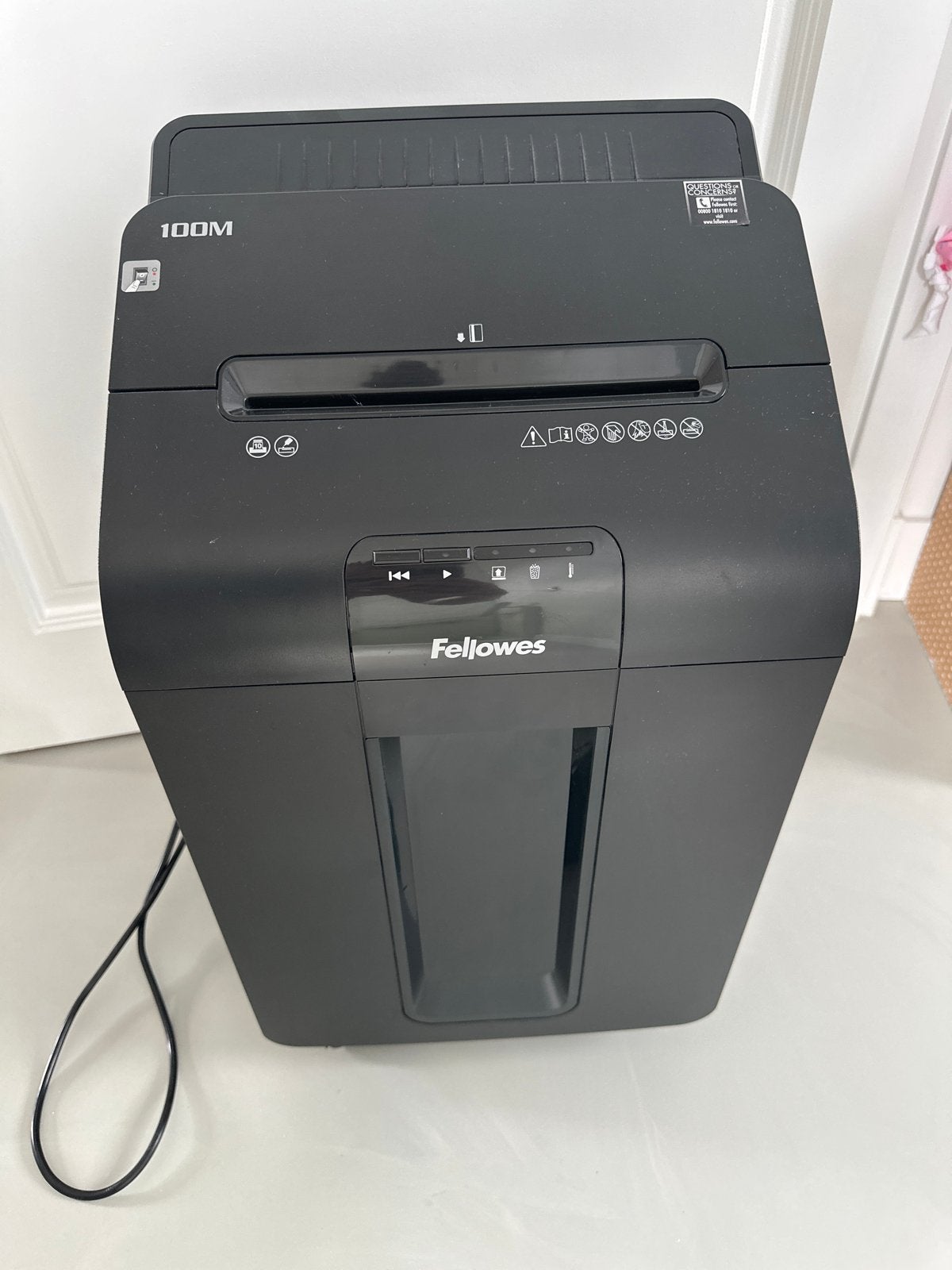 Fellowes 100M papiervernietiger, Ophalen of Verzenden, Gebruikt