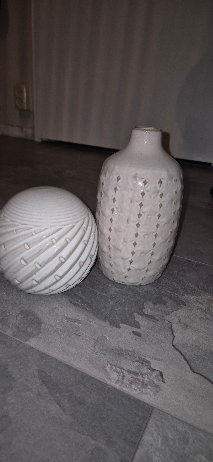 Decoratieve vaas en bol set - wit/beige keramiek, Ophalen, Met patroon/structuur, Beige, Zo goed als nieuw