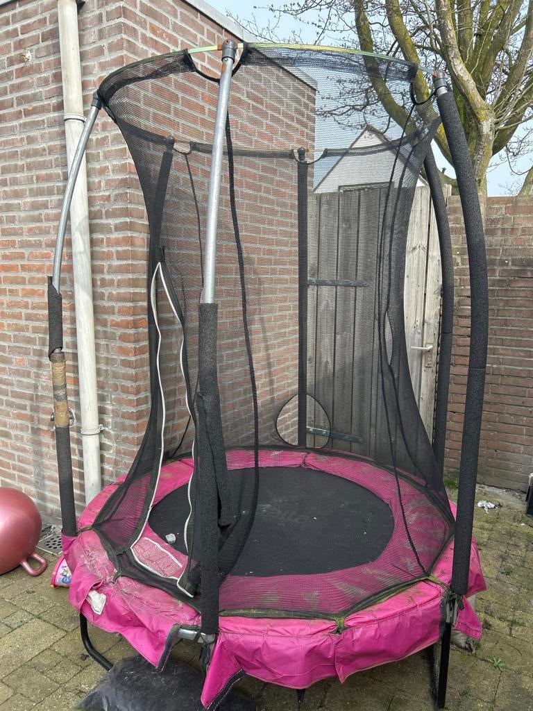 Gratis trampoline 1.50m - beschadigd, Kinderen en Baby's, Speelgoed | Buiten | Trampolines, Gebruikt, Ophalen