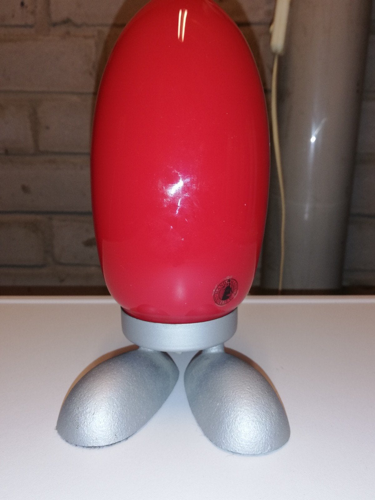 Postmodern B9806 tafellamp van Tatsuo Konno voor Ikea (90's), Overige fittingen, Ophalen of Verzenden, Sfeerlamp, Rood