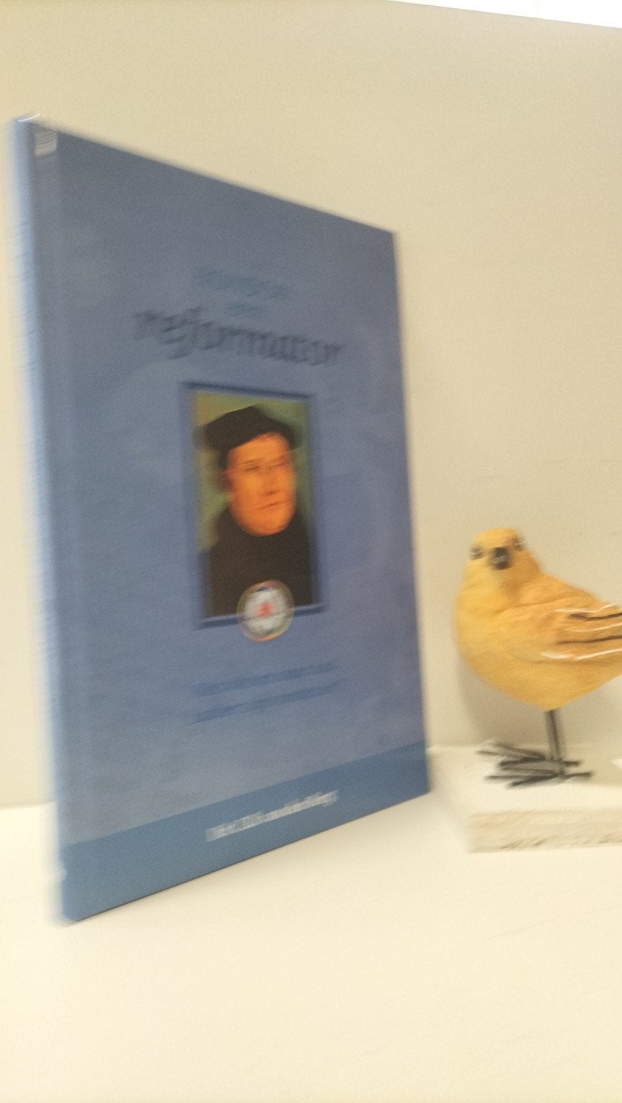Berg, Dr. C.R. van den; Rondom een reformator, Ophalen of Verzenden, Gelezen, Christendom | Protestants