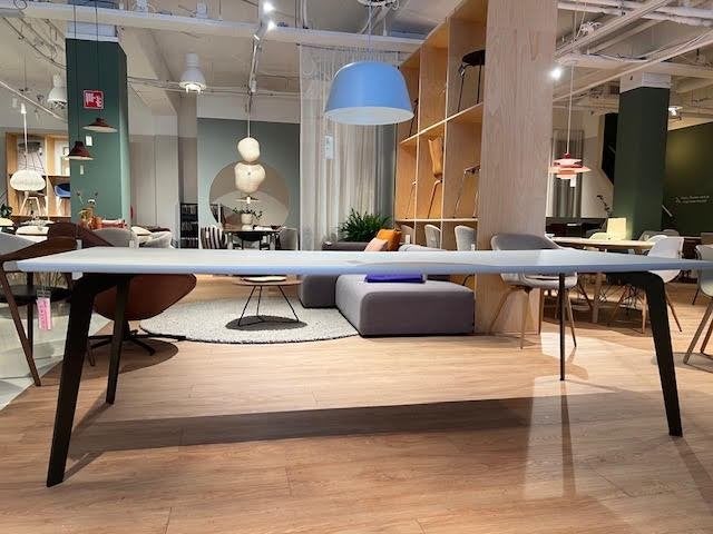 Lichtgrijs fenix tafel met anodic brown poot - 260x100cm, Ophalen, Gebruikt, 200 cm of meer, Minder dan 100 cm