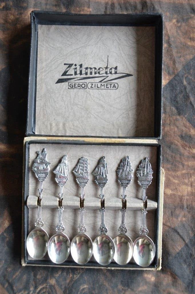 set van 6 verzilverde lepeltjes met schepen van D.E., Antiek en Kunst, Ophalen of Verzenden