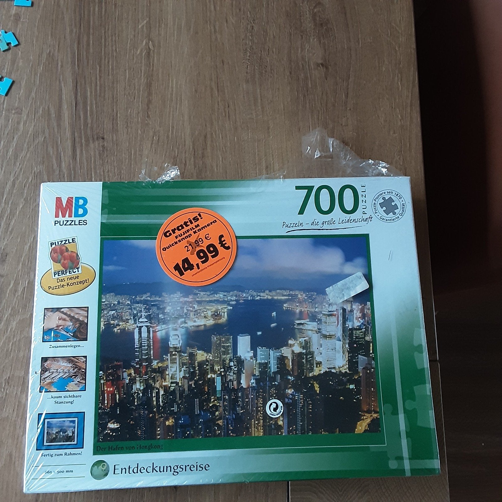 Nieuwe MB Puzzel 700 stukjes - Haven van Hongkong, Ophalen of Verzenden, 500 t/m 1500 stukjes, Nieuw, Legpuzzel