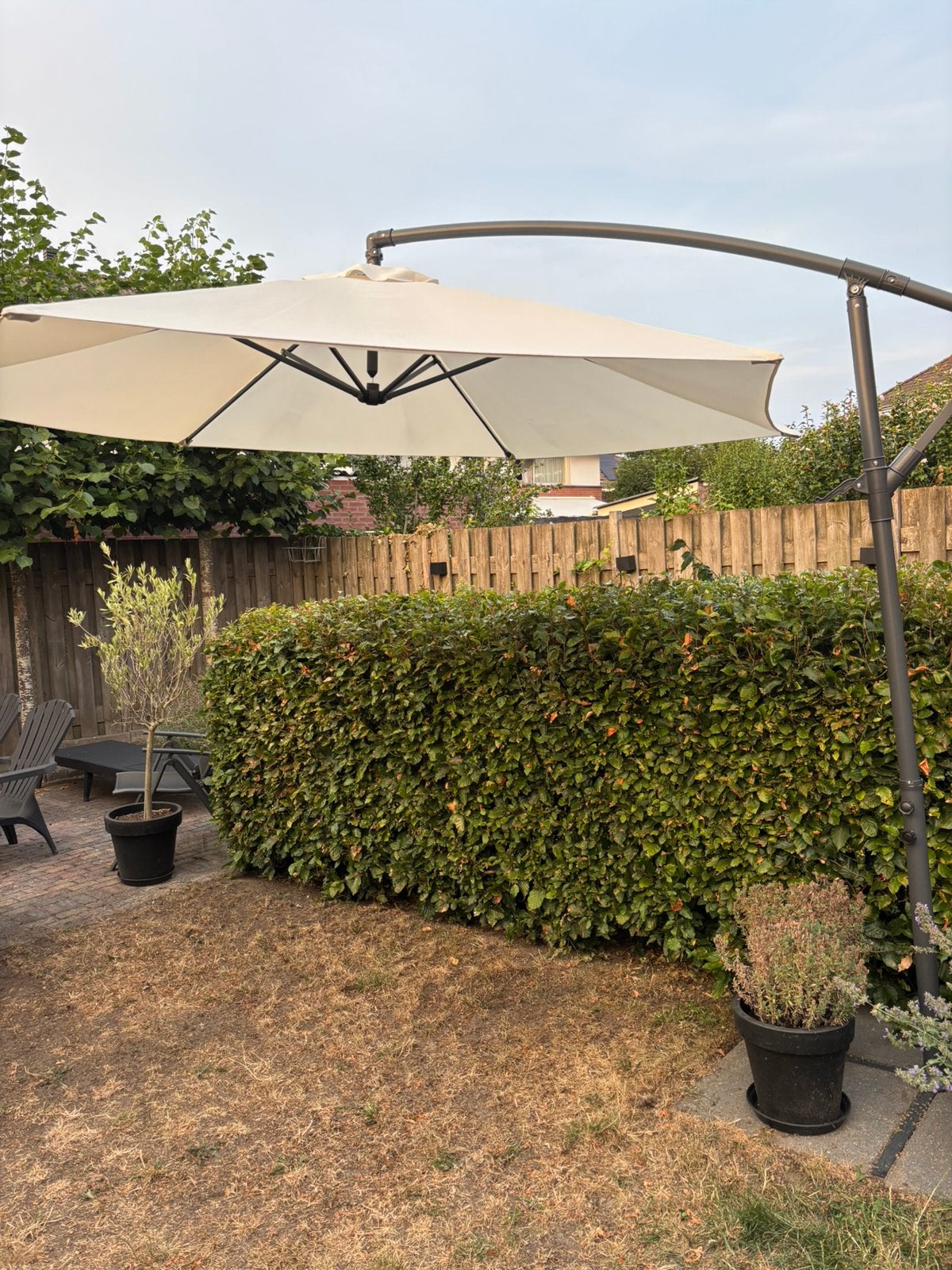 Zweefparasol ecru achthoekig, Ophalen, Zo goed als nieuw, 2 tot 3 meter, Zweefparasol