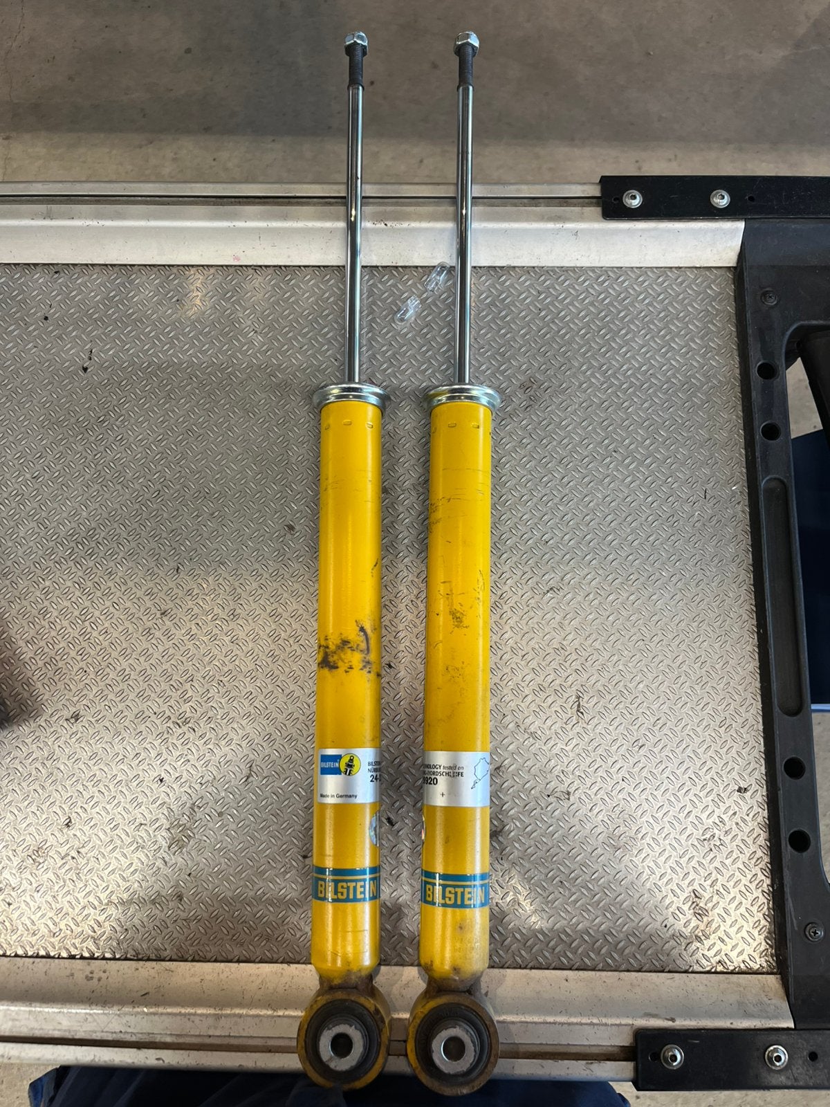 Bilstein B6 sport schokdempers Seat/skoda, Auto-onderdelen, Ophalen, Seat