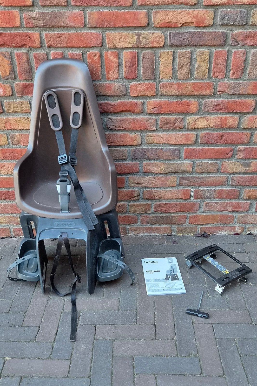 Bobike ONE Maxi Achterzitje - Coffe Brown, Fietsen en Brommers, Fietsaccessoires | Fietsstoeltjes, Ophalen, Achterzitje, Voetsteuntjes