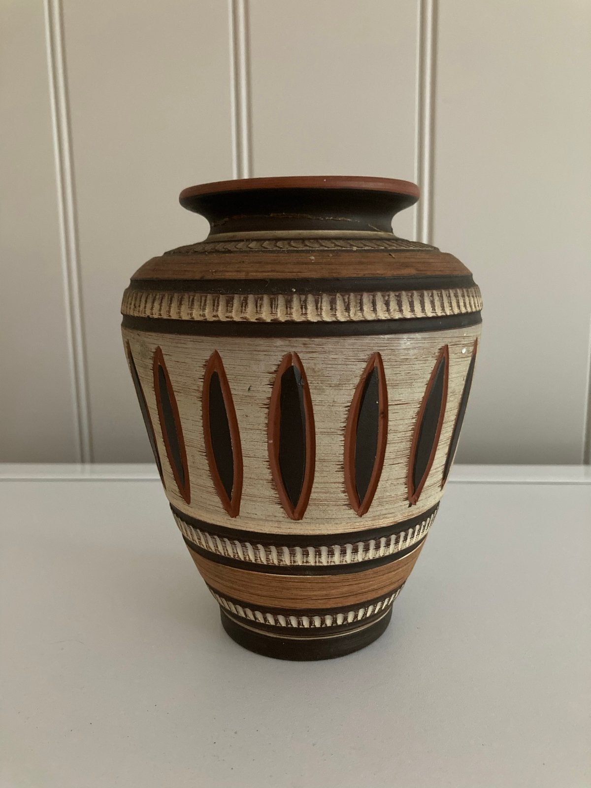 Vintage Aardewerk Vaas met Etnische Motieven, Ophalen