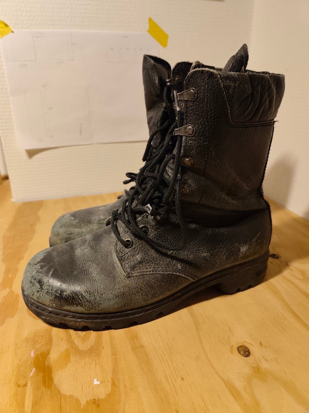 Bata legerkisten - Maat 45, Ophalen of Verzenden, Gedragen, Zwart, Boots