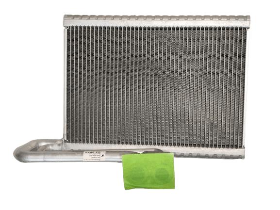 VO FH4/RVI AIRCONDITIONINGRADIATOR AVA 82348991A, -, -, Nieuw, Ophalen of Verzenden