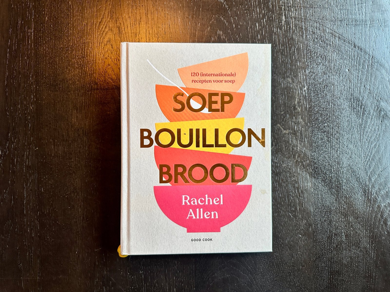 Soep, Bouillon, Brood - Rachel Allen kookboek, Ophalen of Verzenden, Zo goed als nieuw, Overige gebieden, Voorgerechten en Soepen