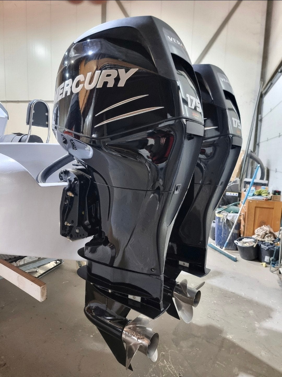 Set Mercury Verado 175pk Supercharged., Viertaktmotor, Ophalen of Verzenden, Zo goed als nieuw, 30 pk of meer