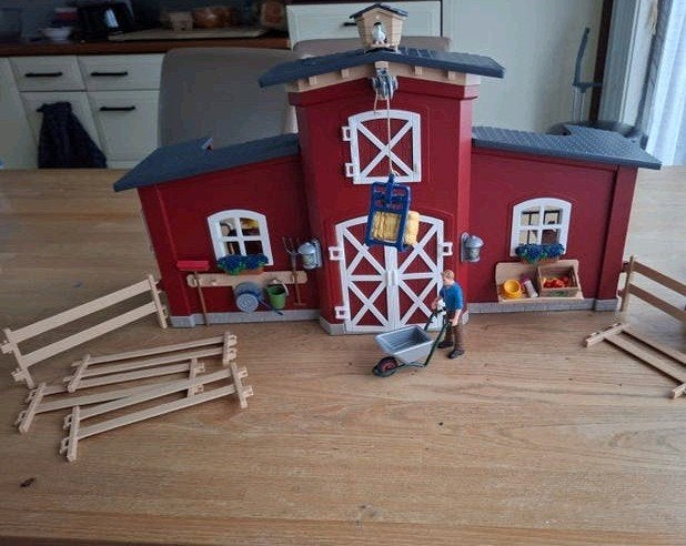 Schleich 42606 Grote Boerderij met Dieren en Accessoires, Ophalen, Zo goed als nieuw