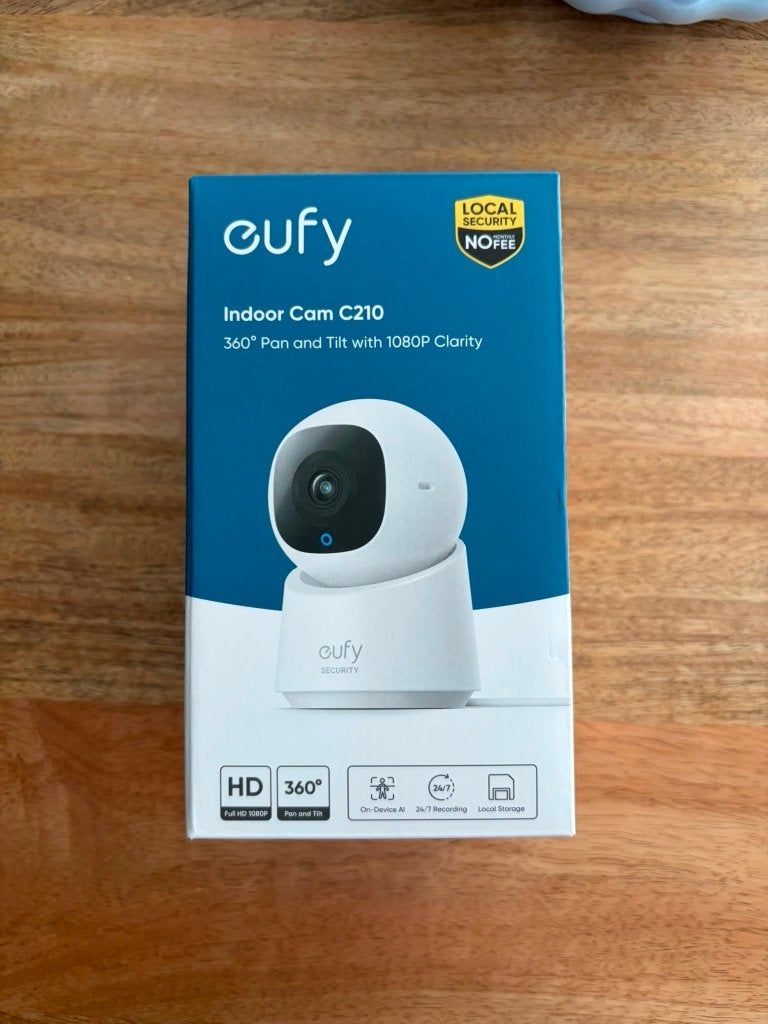 Eufy C210 - Indoor Beveiligingscamera, Audio, Tv en Foto, Videobewaking, Ophalen, Zo goed als nieuw, Binnencamera