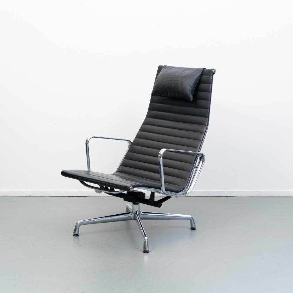 ACTIE! 6x Vitra Eames EA 124 Fauteuil Zwart Leer - Chroom, Niet ingevuld, Niet ingevuld, 75 tot 100 cm, Ophalen of Verzenden