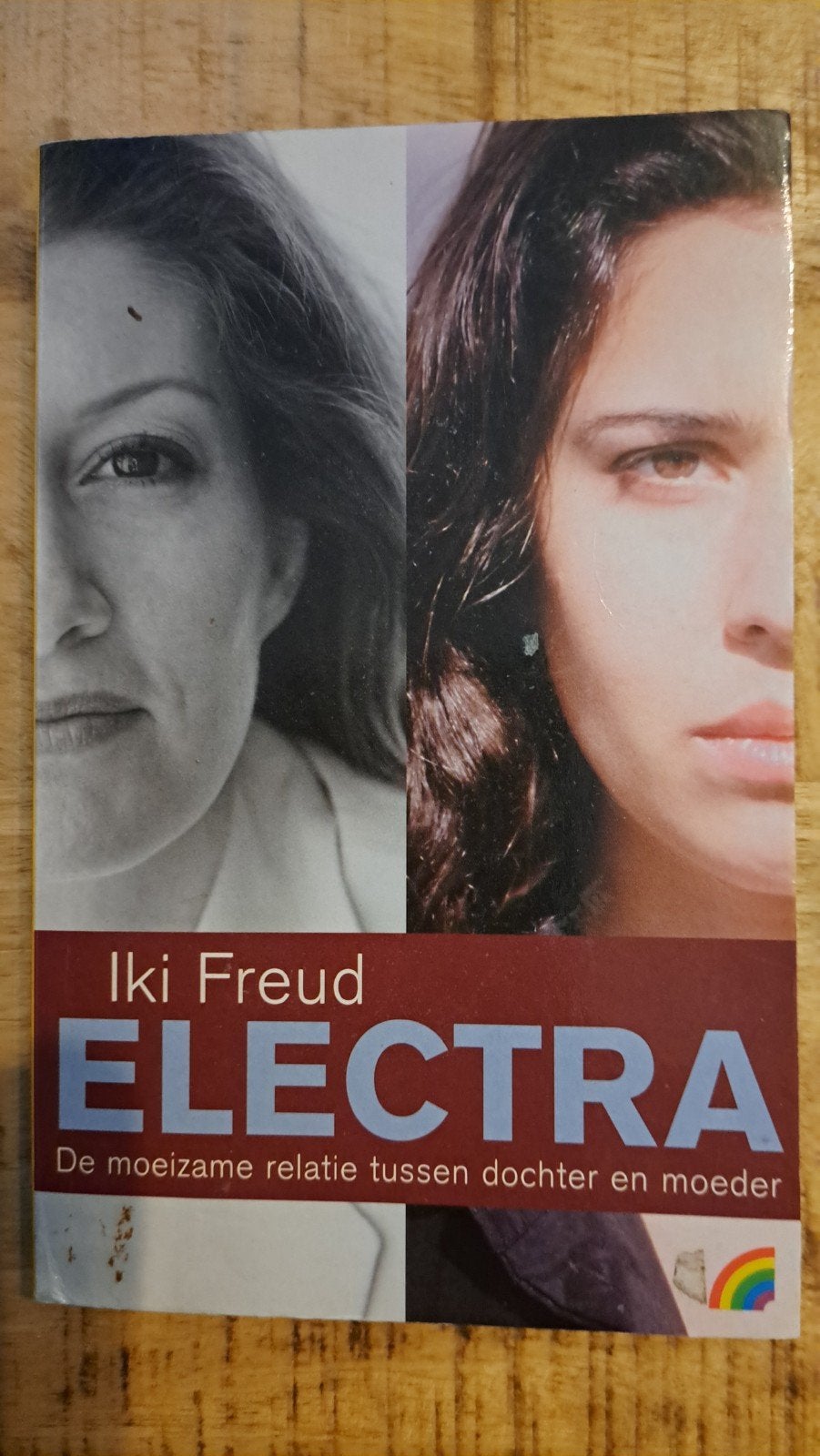 Electra: De moeizame relatie tussen dochter en moeder, Ophalen of Verzenden, Gelezen, Iki Freud, Nederland