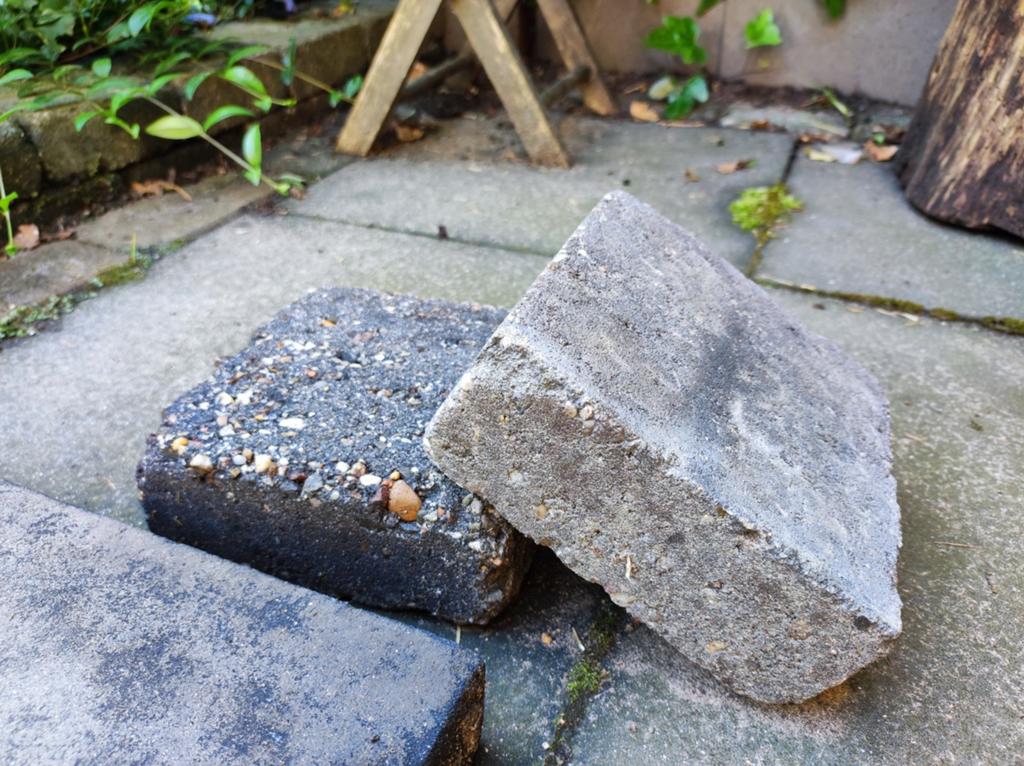Gebruikte betontegels (ong. 100 stuks) GRATIS, Ophalen, Gebruikt, Overige materialen, Minder dan 5 m²