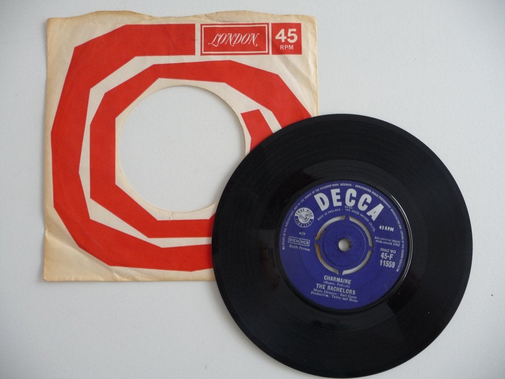 4 singles van THE BACHELORS - DECCA RECORDS, Ophalen of Verzenden, Gebruikt, 7 inch, Pop