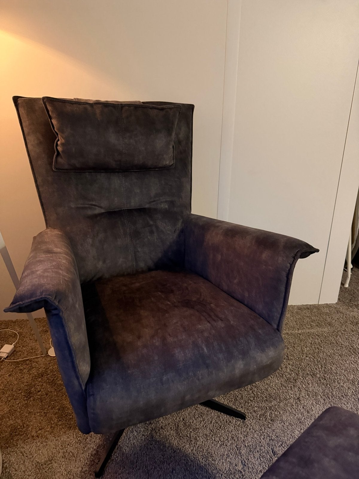 Henders & Hazel fauteuil met voetenbank - Zo goed als nieuw, Huis en Inrichting, Ophalen, Zo goed als nieuw, Stof, 75 tot 100 cm