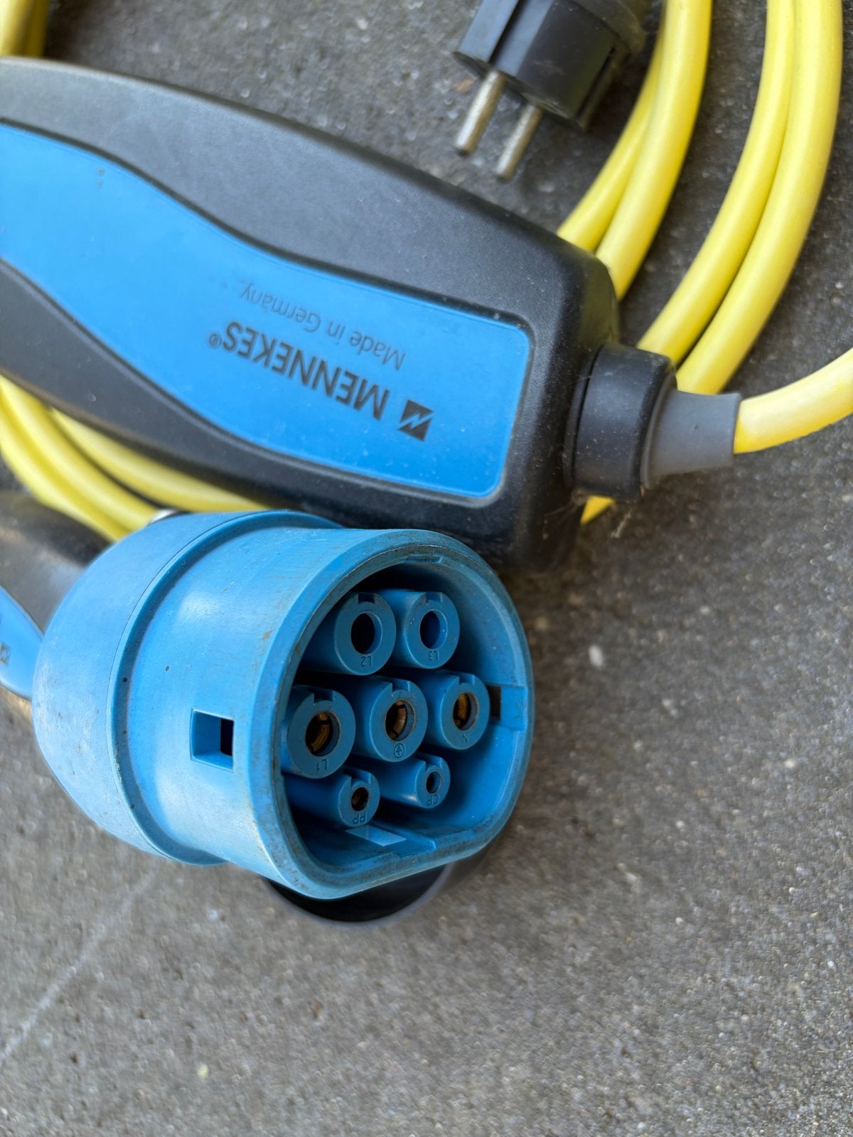 Mennekes Laadkabel Type 2 naar Schuko 220V voor EV/PHEV, Ophalen of Verzenden, Gebruikt