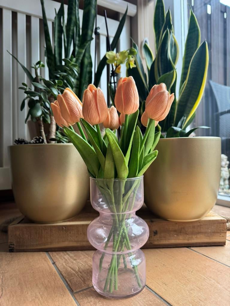 Neptulpen roze met roze vaas, Huis en Inrichting, Ophalen of Verzenden, Zo goed als nieuw, Binnen