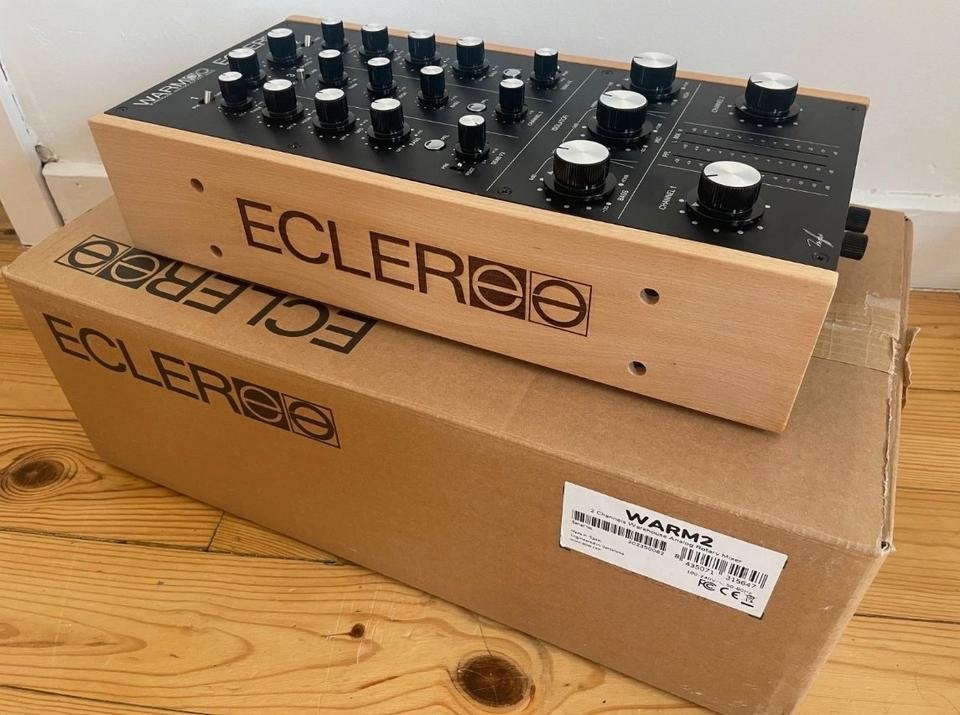 Ecler Warm 2 Rotary DJ-mixer – 3 kanalen met Decksaver, Muziek en Instrumenten, Ophalen of Verzenden, Zo goed als nieuw