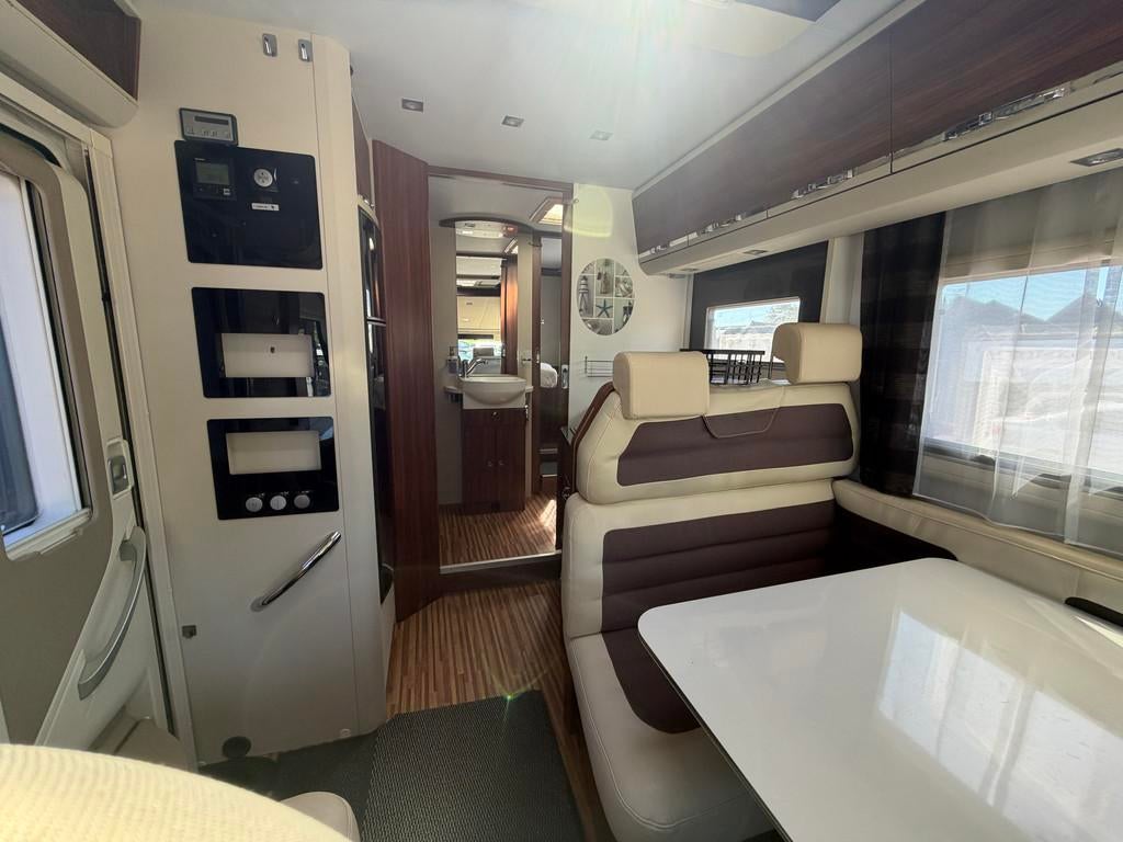 Adria SONIC I 700 SBC (bj 2015), Bedrijf, Diesel, Elektrische ramen, Adria
