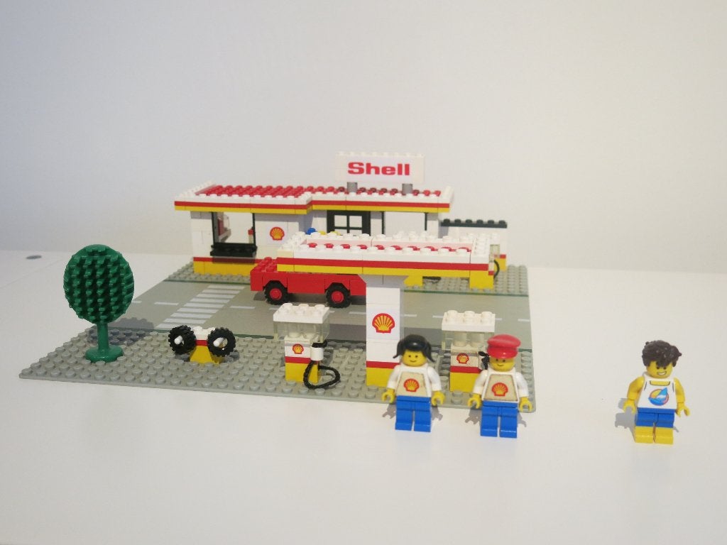 LEGO Classic Town - 377 - Shell Service Station, Kinderen en Baby's, Speelgoed | Duplo en Lego, Lego, Ophalen of Verzenden, Compleet