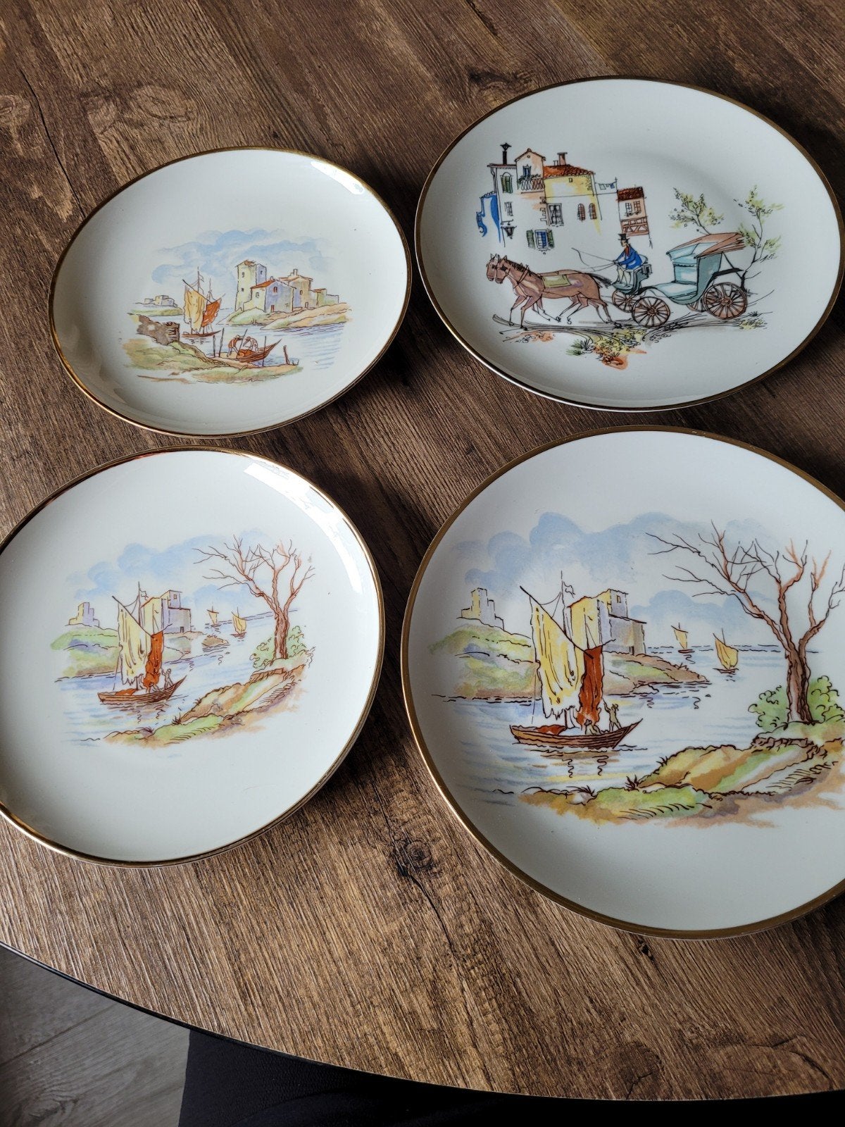 4 ALKA/KAISER  PORSELEINEN WANDBORDEN., Antiek en Kunst, Ophalen of Verzenden