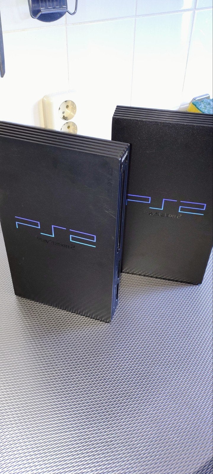 2x Sony PlayStation 2 - Zwart - Gebruikt leeg, Ophalen, Gebruikt, Zonder controller, Phat