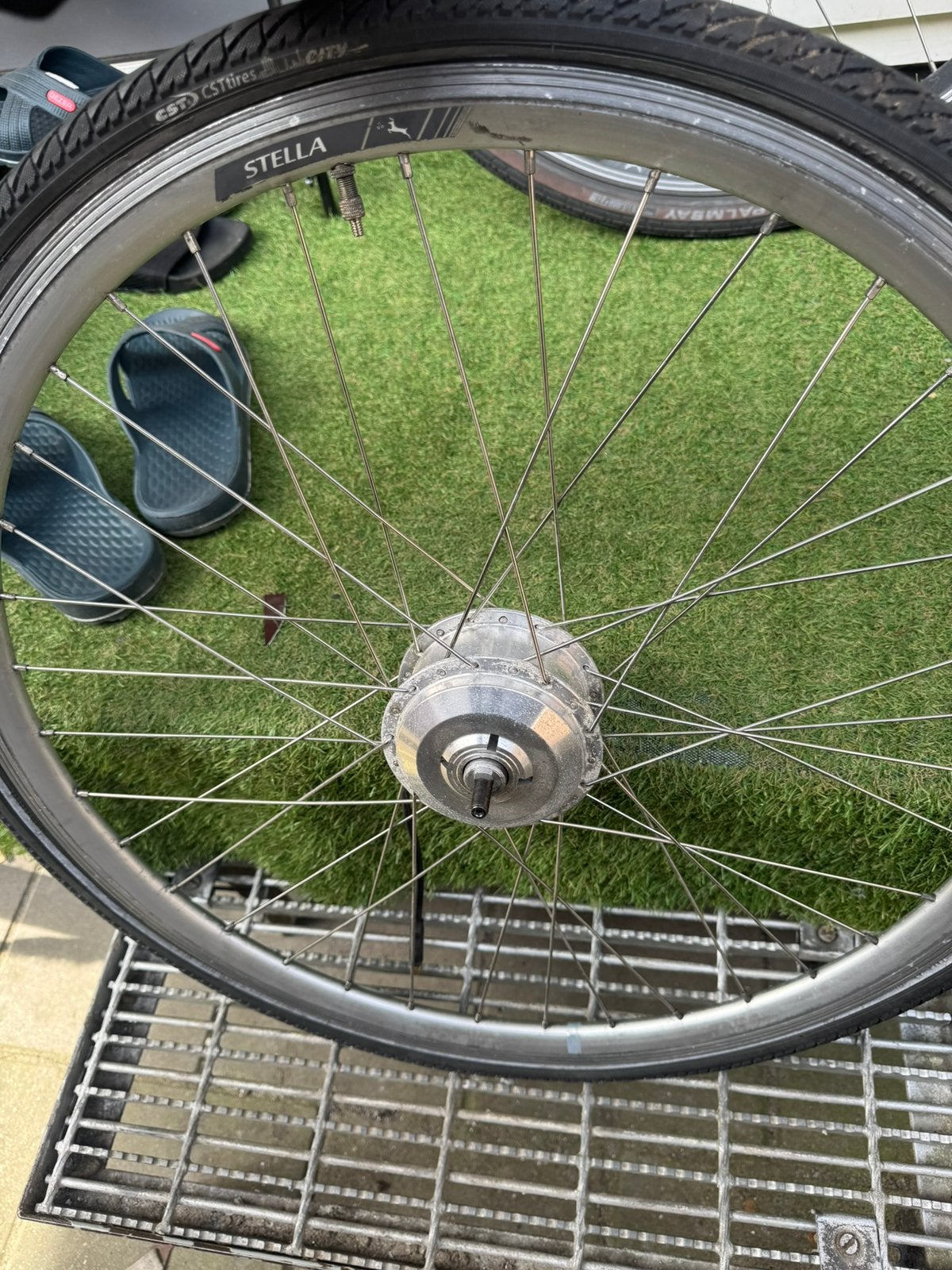 Stella voorwiel motor 28 inch, 51 tot 55 cm, Ophalen of Verzenden, Zo goed als nieuw, Overige merken