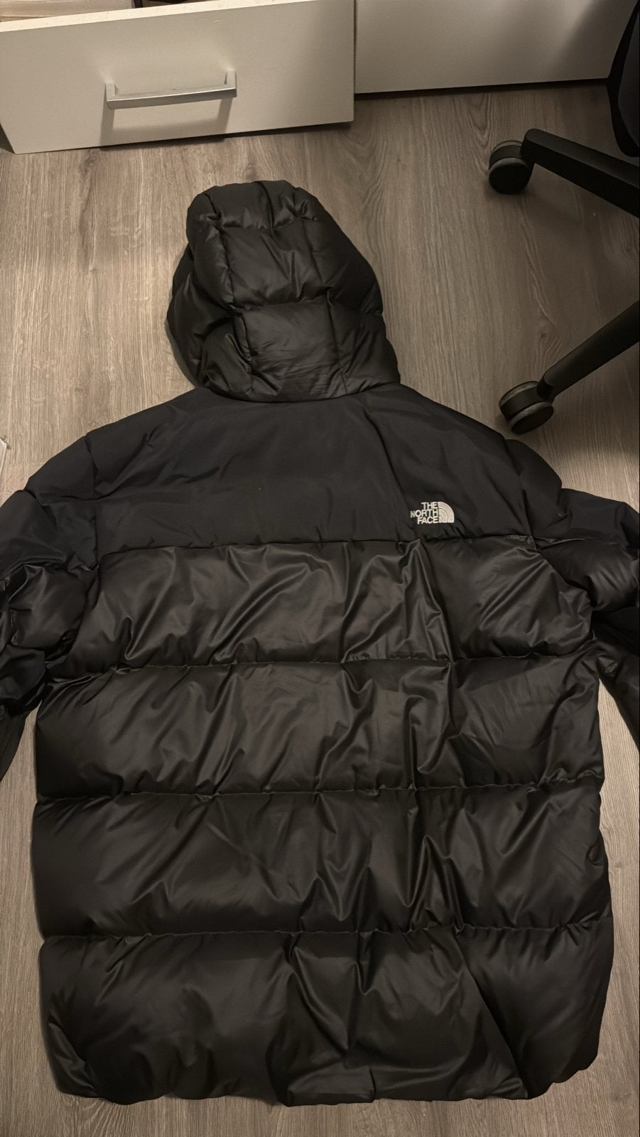 The North Face Nuptse 700 Puffer Jas Zwart, Kleding | Heren, Ophalen of Verzenden, Zo goed als nieuw, Maat 52/54 (L), Zwart