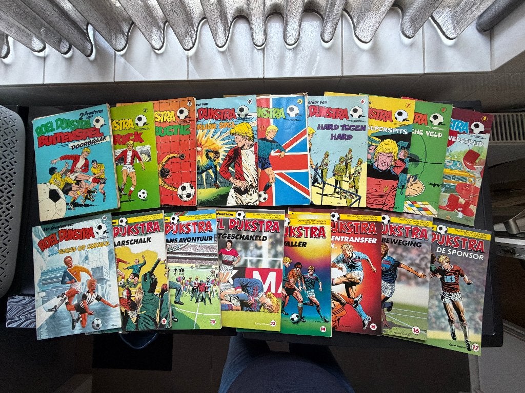 Roel Dijkstra voetbalstripboeken, Boeken, Meerdere stripboeken, Andries Brandt, Ophalen, Gelezen
