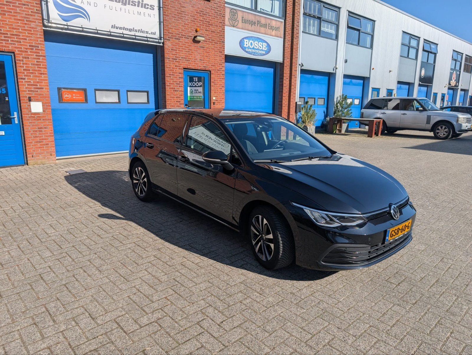 Volkswagen Golf 1.0 TSI 110pk 2021 Zwart - UNITED, Voorwielaandrijving, Zwart, Stuurwielverwarming, 1164 kg