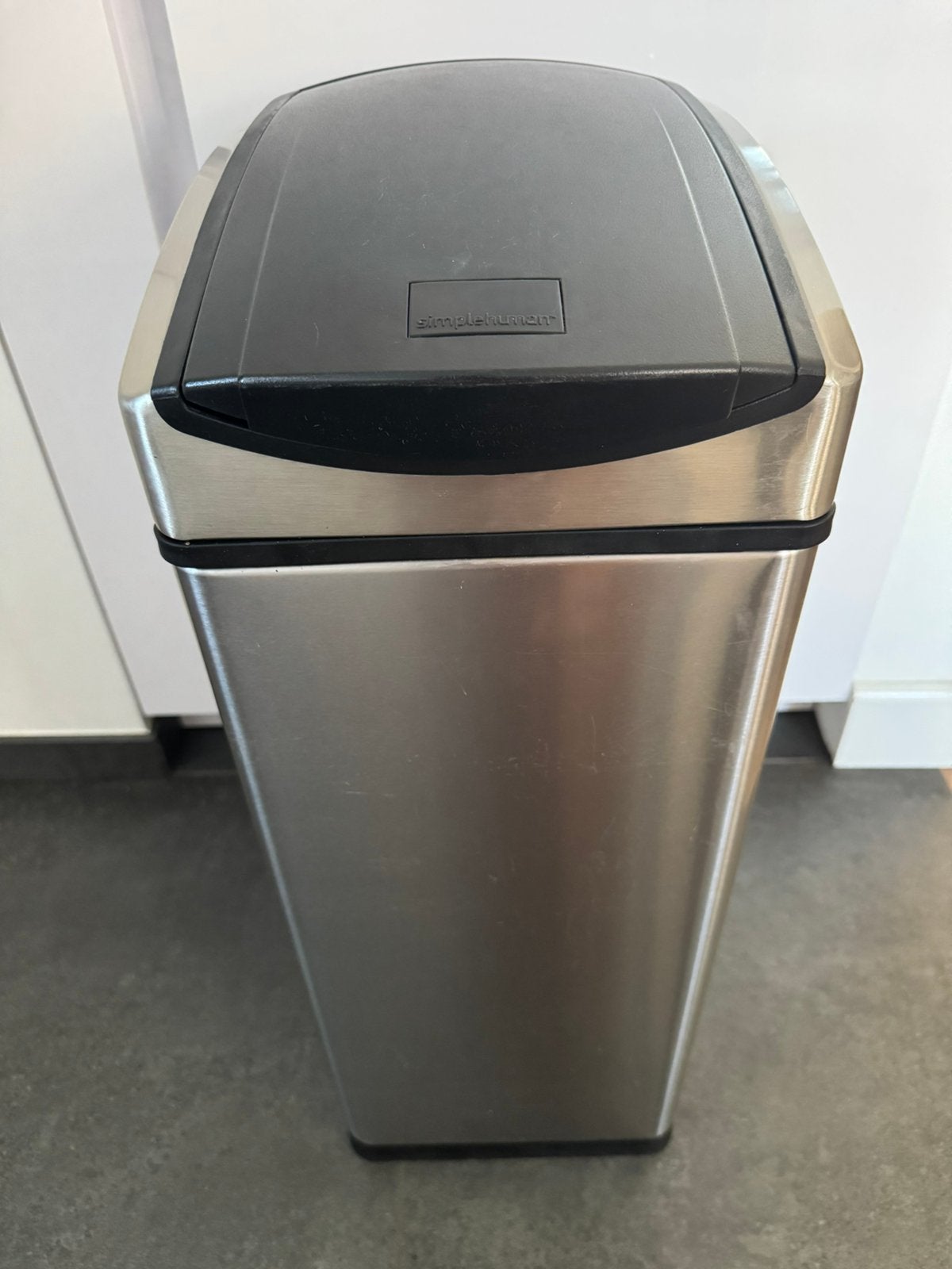 Simplehuman prullenbak 45 liter, 40 liter of meer, Ophalen, Zo goed als nieuw, Rvs