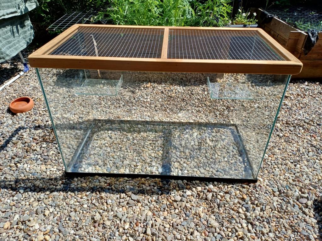 Aquarium met diverse hamsterspullen, Dieren en Toebehoren, Gebruikt, Ophalen, Minder dan 60 cm, Hok