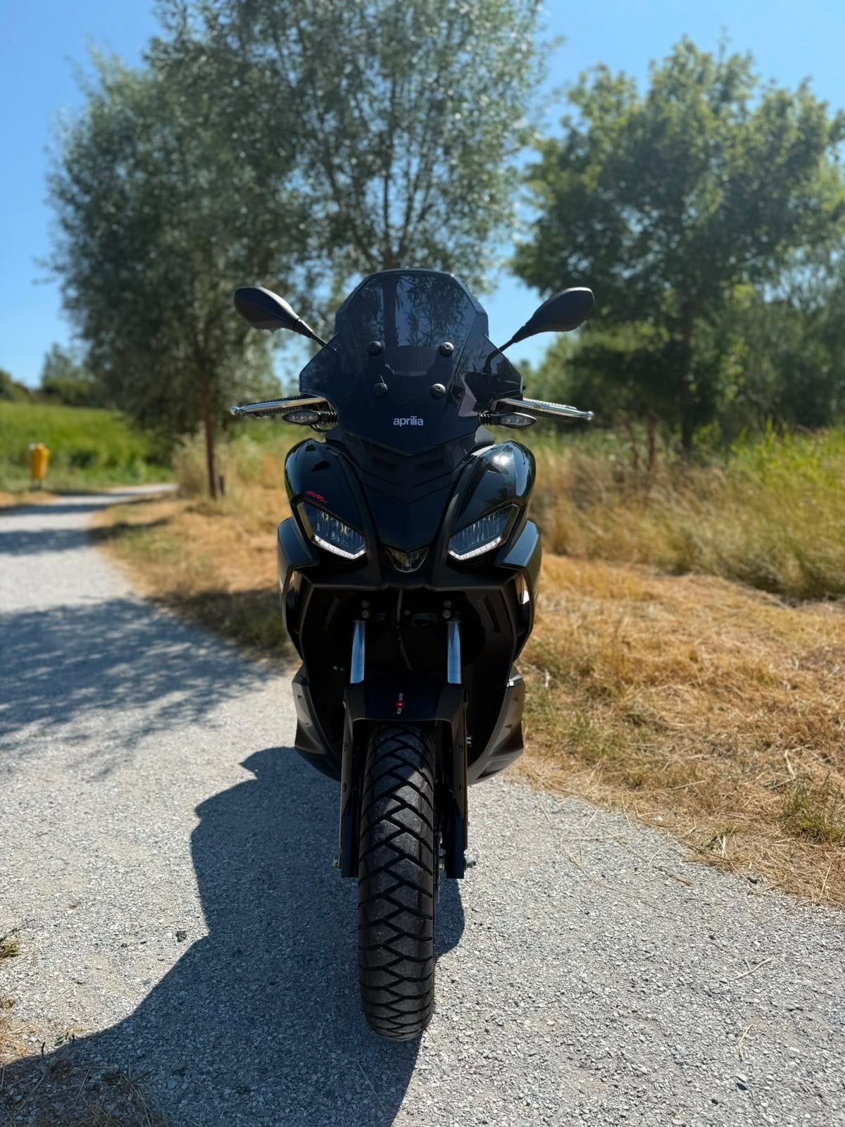 DEMO . . Aprilia SR GT200    900km . . 6wekenoud, Motoren, Gildenplein12, Scooter, Bedrijf, Info@rutte2wielers.nl